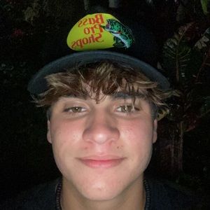 Meet your Posher, Angelo